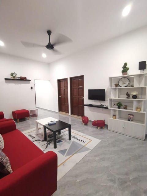 Communal lounge/ TV room, Living room