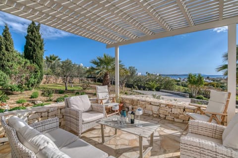 Patio, Garden, View (from property/room), Balcony/Terrace, Seating area, Garden view, Sea view