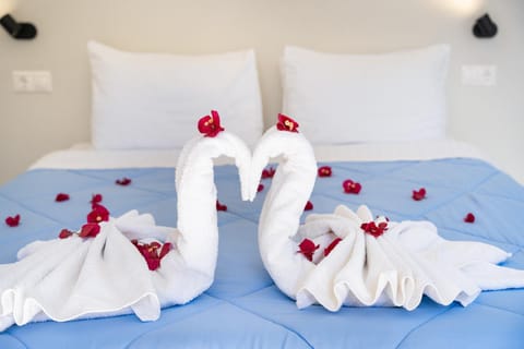 Aegean Blue Santorini Perissa Apartment in Perissa