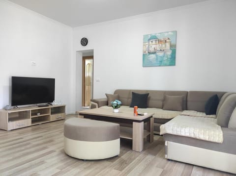 One Bedroom Apartment Gogo with Private Parking Apartment in Neum