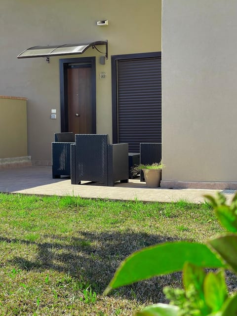 Property building, Garden