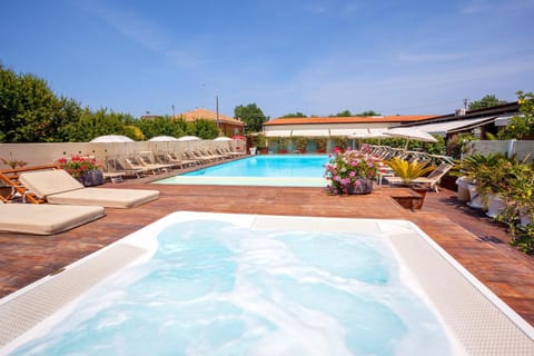 La Mimosa Camping Campground/ 
RV Resort in Marche