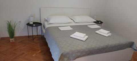 Apartman Luna Apartment in Split
