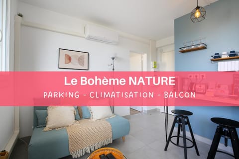 Living room, Lounge or bar, Seating area