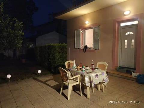 Inner courtyard view