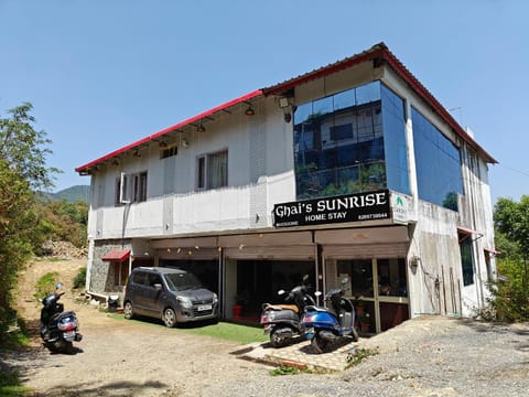 Property building, Parking