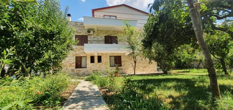 Property building, Garden, Garden view, Garden view, Inner courtyard view