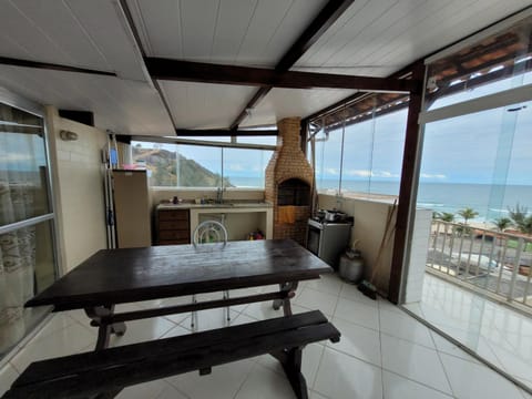 Balcony/Terrace, Communal kitchen