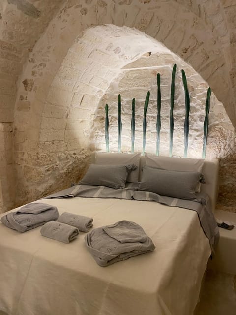 Alesia Luxury Cave Bed and Breakfast in Ostuni