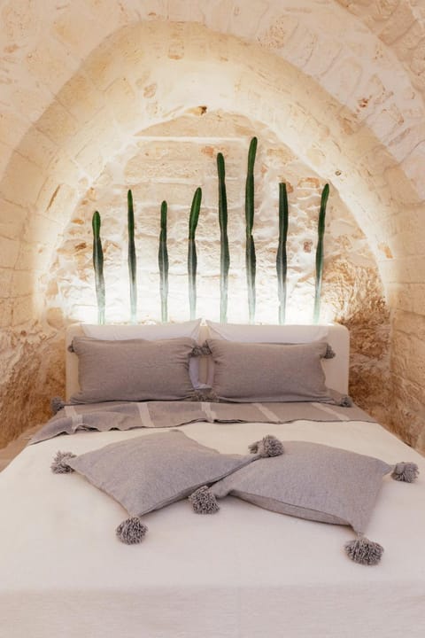 Alesia Luxury Cave Bed and Breakfast in Ostuni