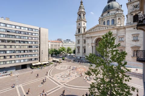 Nearby landmark, City view, Landmark view