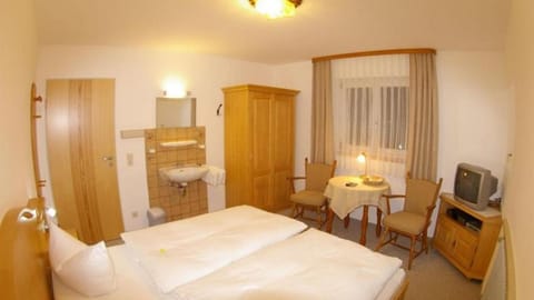 Gästehaus Wiesenhof Bed and Breakfast in Sonthofen