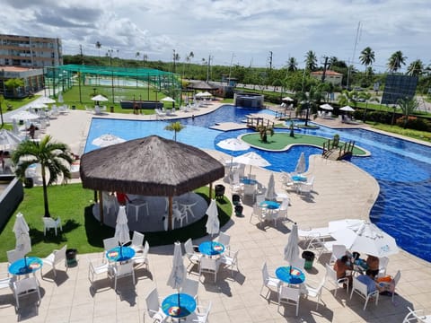 Pool view, Swimming pool, sunbed