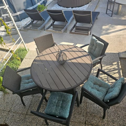 Villa Ivana-20 minutes from Split House in Split-Dalmatia County