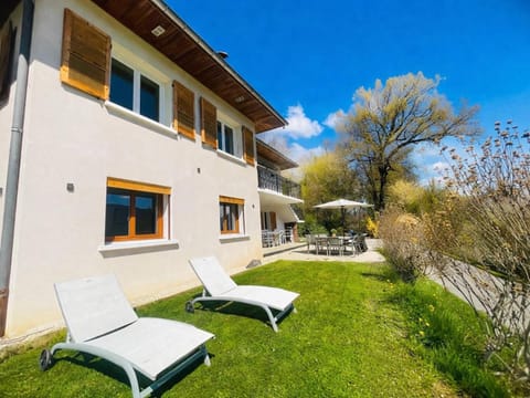Garden, sunbed