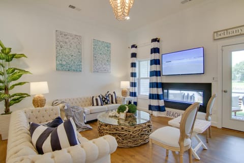 Ocean View Home with Beach Shuttle, 5 Mi to Coast! House in Sussex County