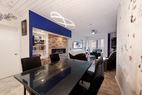 Eolus 326 House in Purgatory