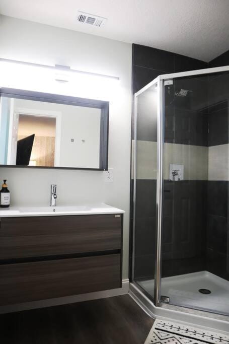 Heart of Ormond Beach - Self check-in - Beach House in Daytona Beach