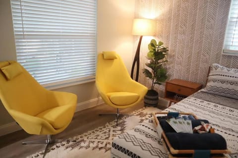 Heart of Ormond Beach - Self check-in - Beach House in Daytona Beach