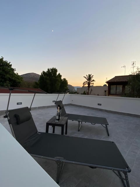 Day, Natural landscape, View (from property/room), Balcony/Terrace, Balcony/Terrace, Mountain view, sunbed