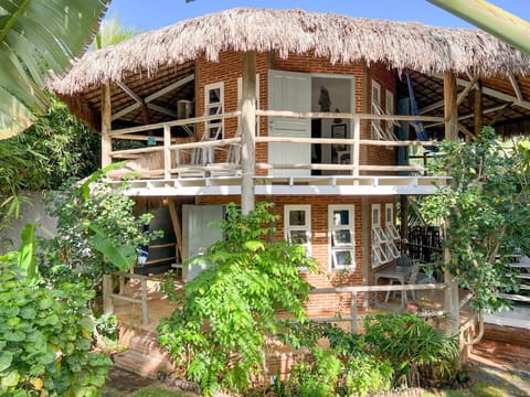 Property building, Patio, Garden