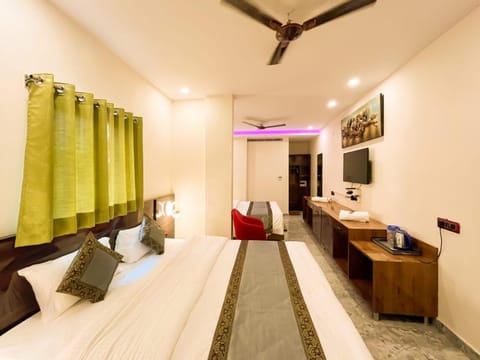 Bedroom, air conditioner