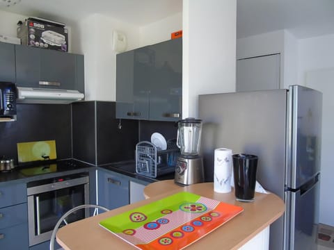 Coffee/tea facilities, Communal kitchen