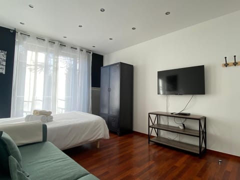 Résidence 4T - 33 bis Avenue Gaston Chauvin Apartment in Île-de-France