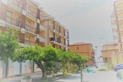Property building, Sea view