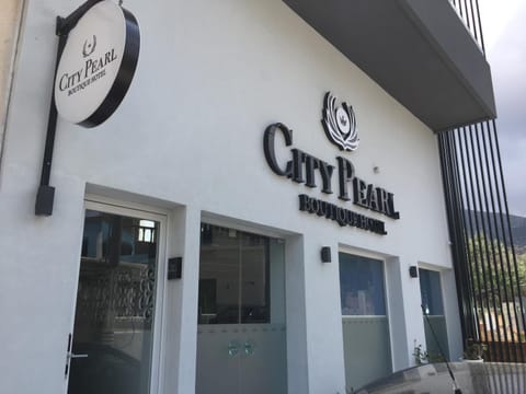 Property building, Facade/entrance