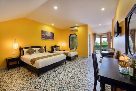 Living room, Photo of the whole room