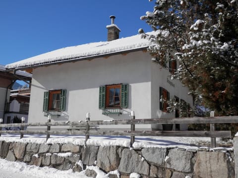 Aujagerhäusl House in Salzburgerland