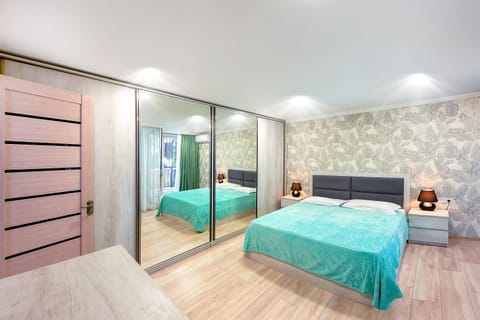 Bed, Bedroom, wardrobe