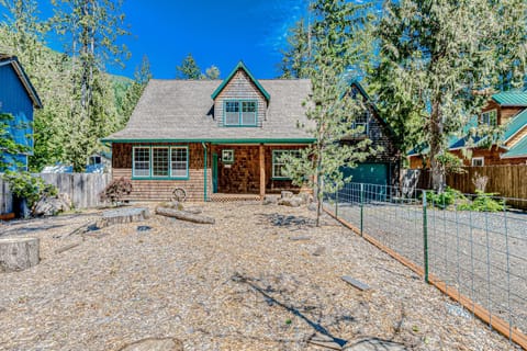 Second Chair Inn House in Mount Hood Village