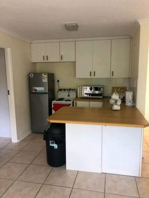 Hermanus Beach Club 31 Apartment in Hermanus