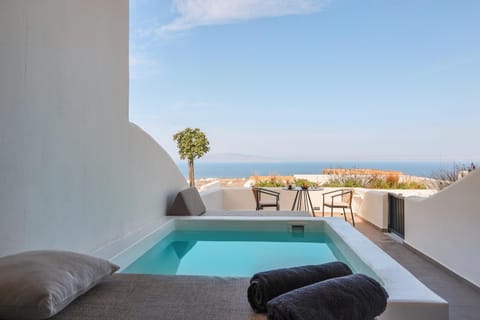 Patio, Hot Tub, Balcony/Terrace, Sea view