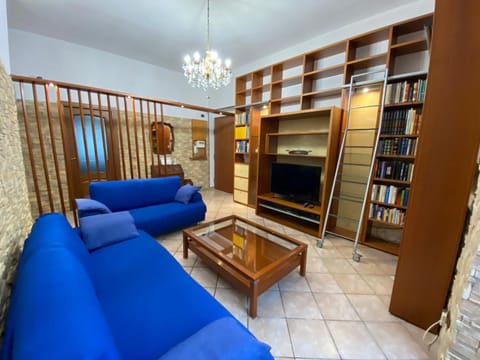 Lounge or bar