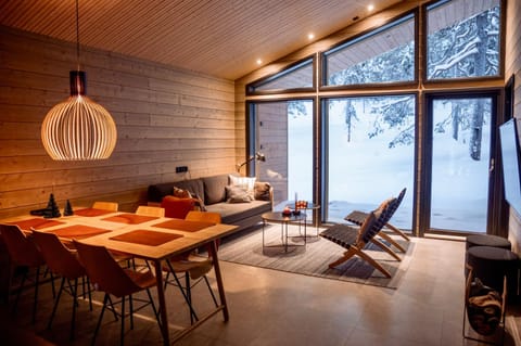 View (from property/room), Living room, Dining area