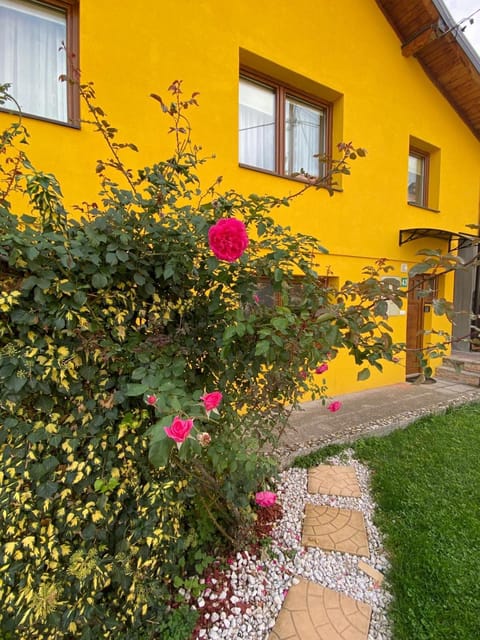 Pyramid Gardens Apartment in Federation of Bosnia and Herzegovina