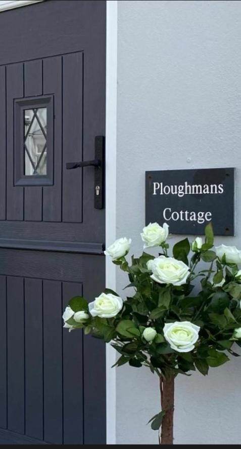 Ploughmans Cottage, St Florence, Tenby House in Saint Florence