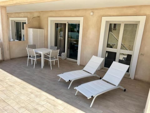 Balcony/Terrace, Balcony/Terrace