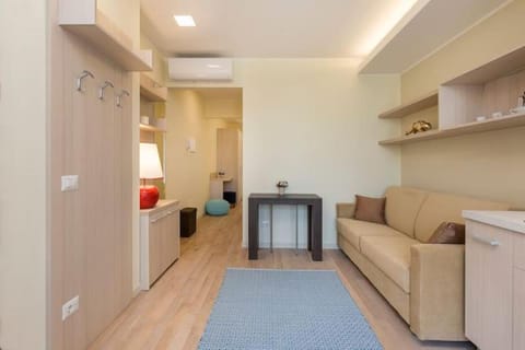 Bilo Via Bellinzona Apartment in Como