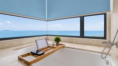 Bathroom, Bath