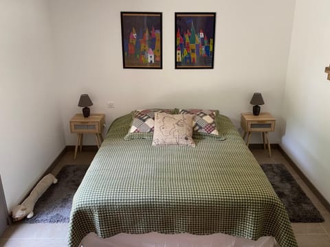 Les Chêneslierres Bed and Breakfast in Lourmarin