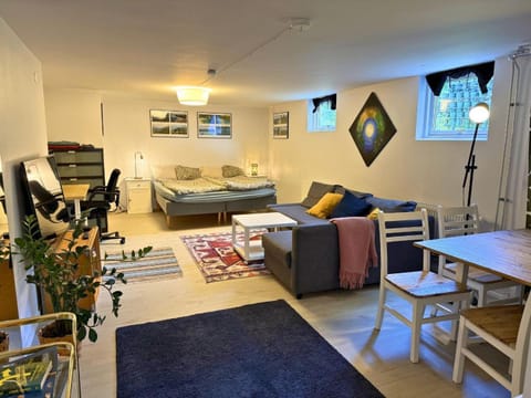 Property building, TV and multimedia, Living room