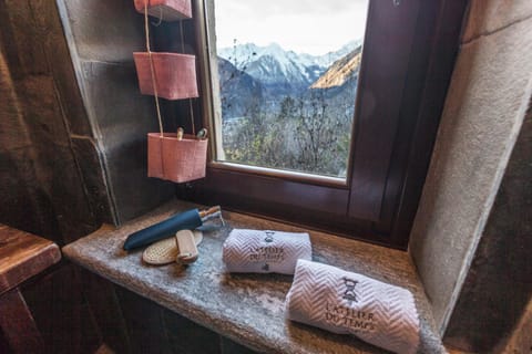 Maison du Chateau Apartment in Aosta Valley, Italy