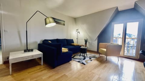Bel appartement au coeur du quartier des artistes Apartment in Finistere