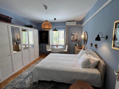 Blue Room and Private Bathroom Bed and Breakfast in Cavtat