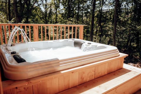 The WoodPecker Lodge Chalet in Wallonia, Belgium