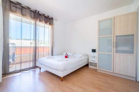 Hello Côte d'Azur - Spacieux 3 pieces a 5 min des plages Apartment in Antibes